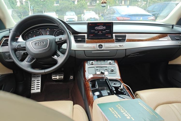 Used Audi A8 2011 A8L 3.0 TFSI quattro Luxury Edition (213kW) Center Console