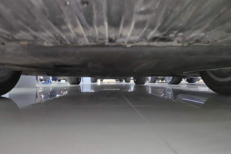 Used Audi A8 2011 A8L 3.0 TFSI quattro Luxury Edition (213kW) Chassis Front