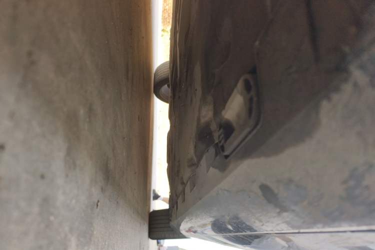 Used Audi A8 2011 A8L W12 6.3 FSI quattro Chassis Front Left