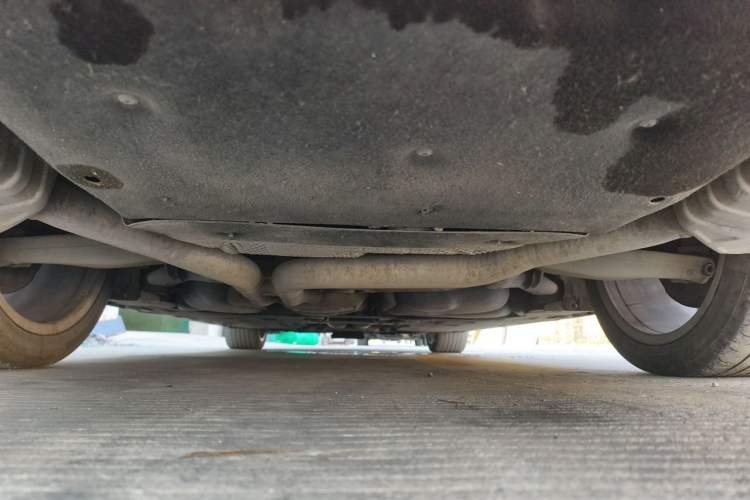 Used Audi A8 2011 A8L W12 6.3 FSI quattro Chassis Rear