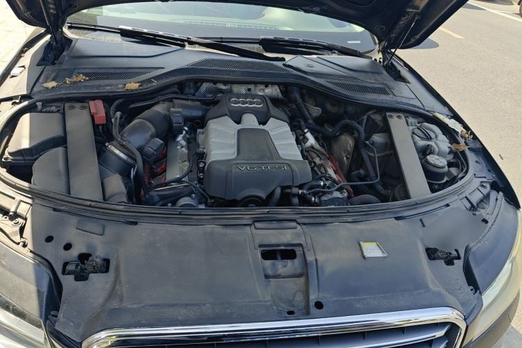Used Audi A8 2011 A8L 3.0 TFSI quattro Comfort model (213kW) Engine Bay