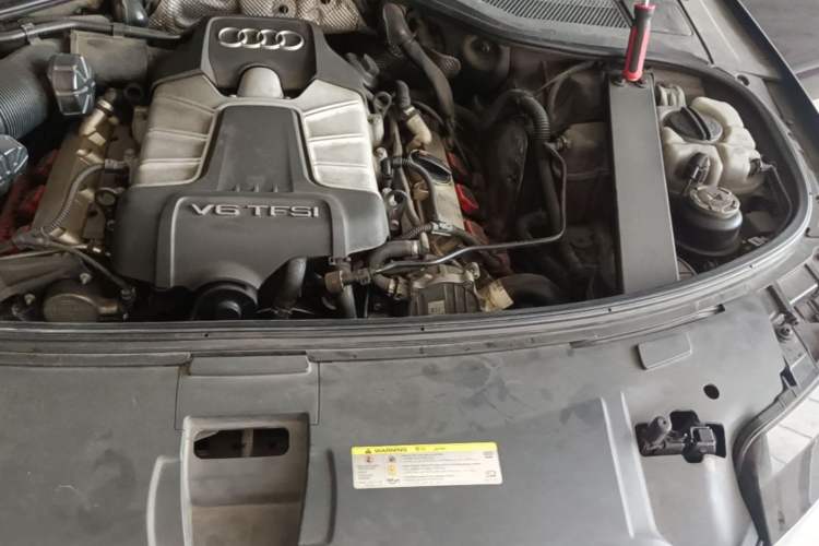 Used Audi A8  Engine Bay Left