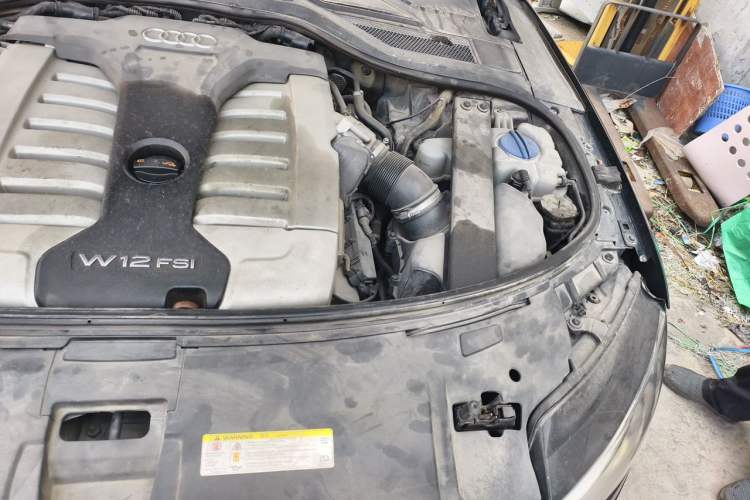 Used Audi A8 2011 A8L W12 6.3 FSI quattro Engine Bay Left