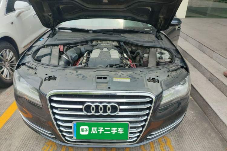Used Audi A8 2011 A8L 3.0 TFSI quattro Comfort model (245kW) Engine Bay Left