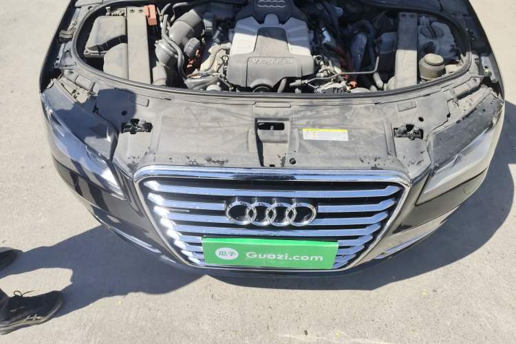 Used Audi A8 2011 A8L 3.0 TFSI quattro Comfort model (213kW) Engine Bay