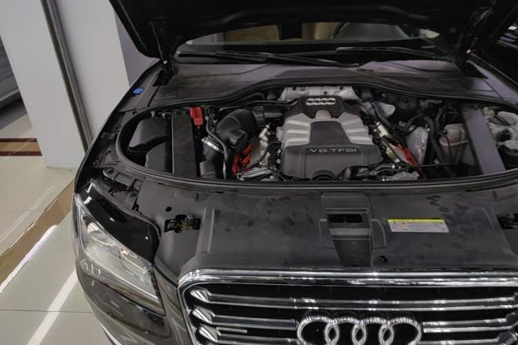 Used Audi A8 2011 A8L 3.0 TFSI quattro Luxury Edition (213kW) Engine Bay Right