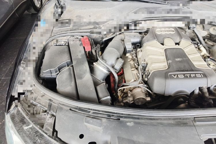 Used Audi A8 2011 A8L 3.0 TFSI quattro Luxury Edition (213kW) Engine Bay Right