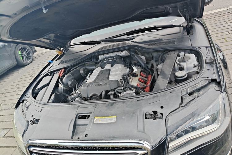 Used Audi A8 2011 A8L 3.0 TFSI quattro Luxury Edition (213kW) Engine Bay