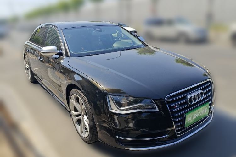 Used Audi A8 2011 A8L 3.0 TFSI quattro Comfort model (213kW) Front Right 45 Deg