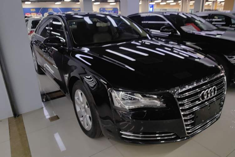 Used Audi A8 2011 A8L 3.0 TFSI quattro Luxury Edition (213kW) Front Right 45 Deg