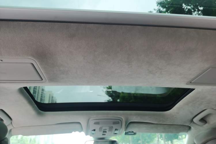 Used Audi A8 2011 A8L 3.0 TFSI quattro Comfort model (213kW) Headliner