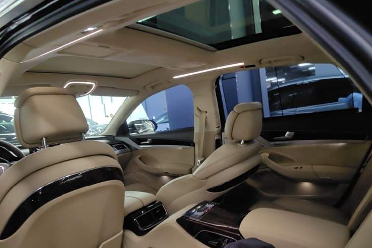 Used Audi A8 2011 A8L 3.0 TFSI quattro Luxury Edition (213kW) Headliner