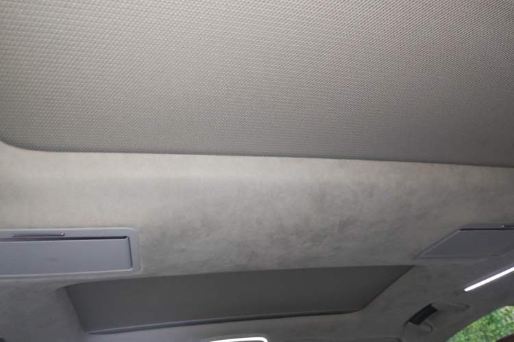 Used Audi A8 2011 A8L W12 6.3 FSI quattro Headliner