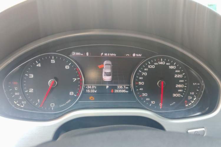 Used Audi A8 2011 A8L 3.0 TFSI quattro Comfort model (245kW) Instrument Cluster