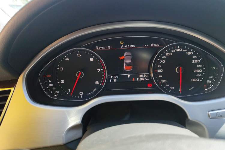 Used Audi A8 2011 A8L 3.0 TFSI quattro Comfort model (213kW) Instrument Cluster