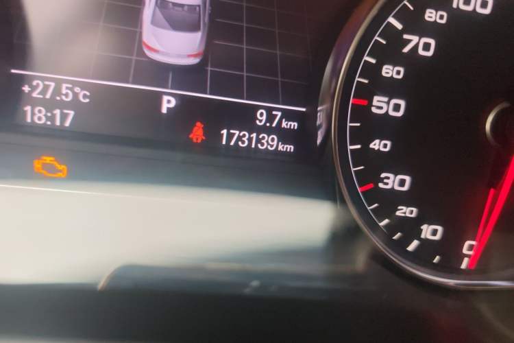 Used Audi A8 2011 A8L 3.0 TFSI quattro Prestige Edition (245kW) Odometer Close Up