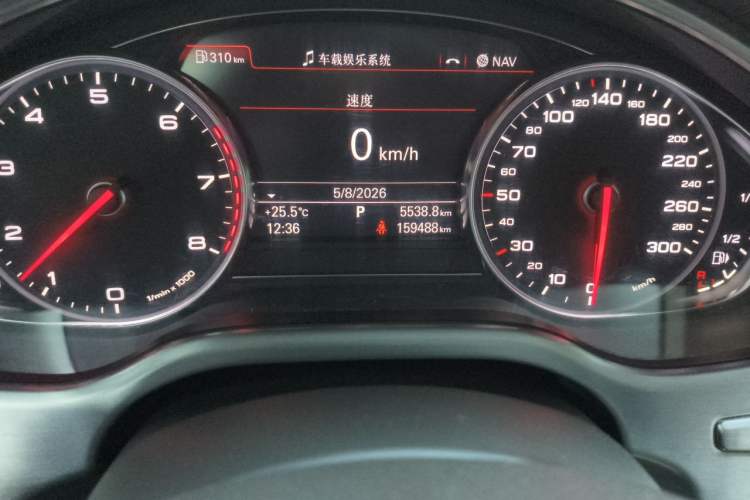 Used Audi A8 2011 A8L 3.0 TFSI quattro Luxury Edition (213kW) Odometer Close Up