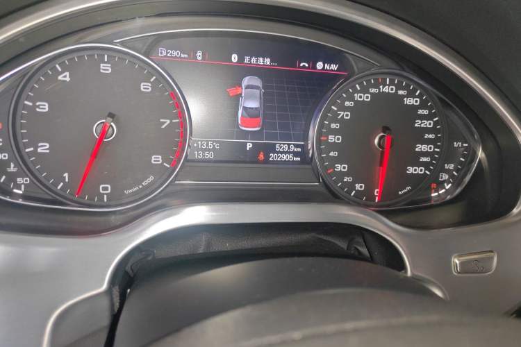 Used Audi A8 2011 A8L W12 6.3 FSI quattro Odometer Close Up