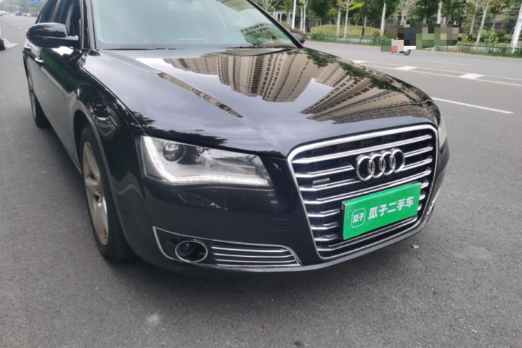 Used Audi A8 2011 A8L 3.0 TFSI quattro Comfort model (213kW) Right Front Headlight