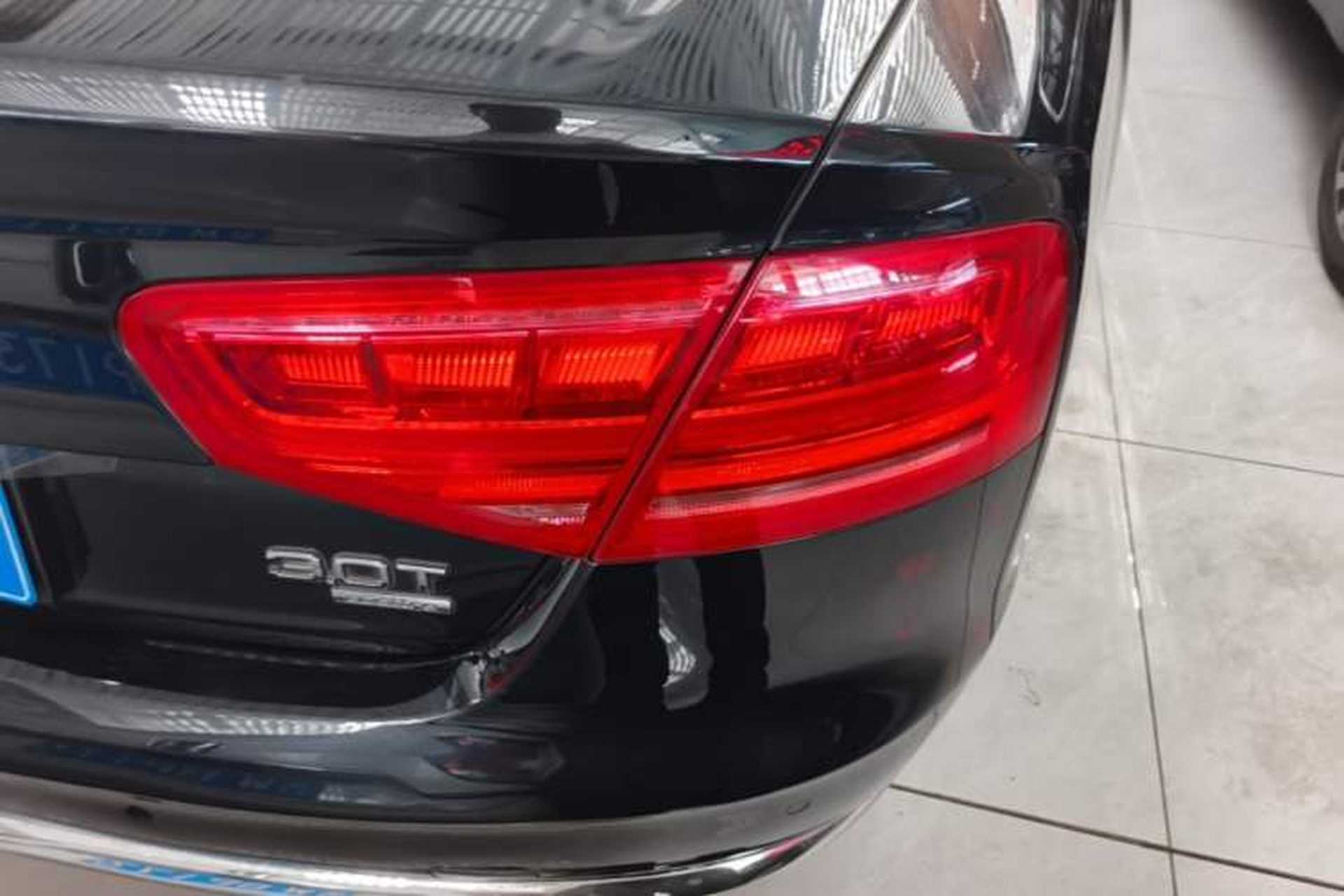 Used Audi A8 2011 A8L 3.0 TFSI quattro Comfort model (213kW) Right Rear Taillight