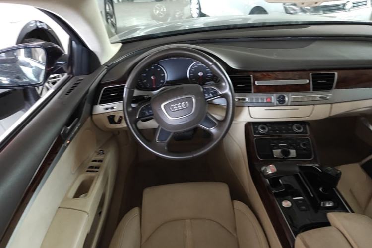 Used Audi A8 2011 A8L 3.0 TFSI quattro Luxury Edition (213kW) Steering Wheel