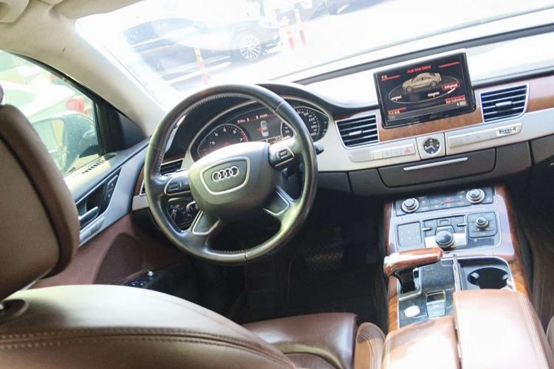 Used Audi A8 2011 A8L 3.0 TFSI quattro Comfort model (213kW) Steering Wheel