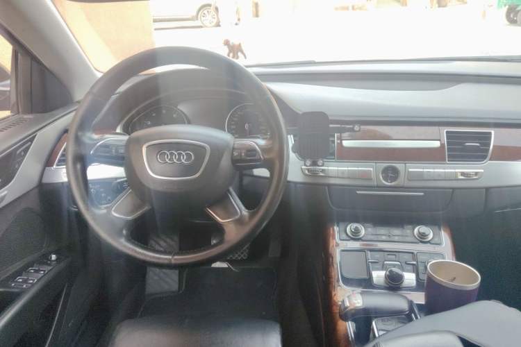 Used Audi A8 2011 A8L 3.0 TFSI quattro Comfort model (245kW) Steering Wheel