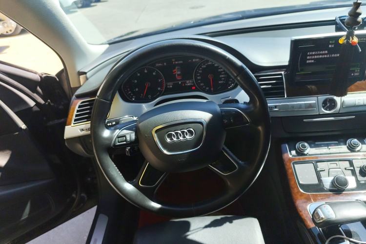 Used Audi A8 2011 A8L 3.0 TFSI quattro Comfort model (213kW) Steering Wheel