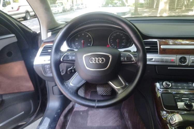 Used Audi A8 2011 A8L 3.0 TFSI quattro Prestige Edition (245kW) Steering Wheel