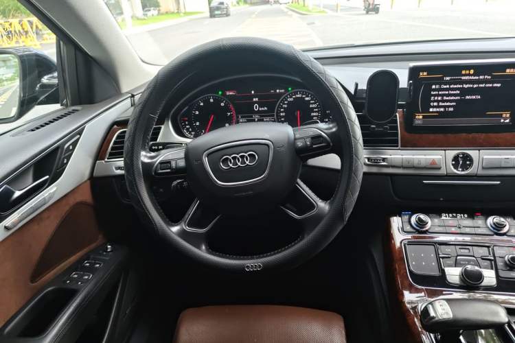 Used Audi A8 2011 A8L 3.0 TFSI quattro Luxury Edition (213kW) Steering Wheel