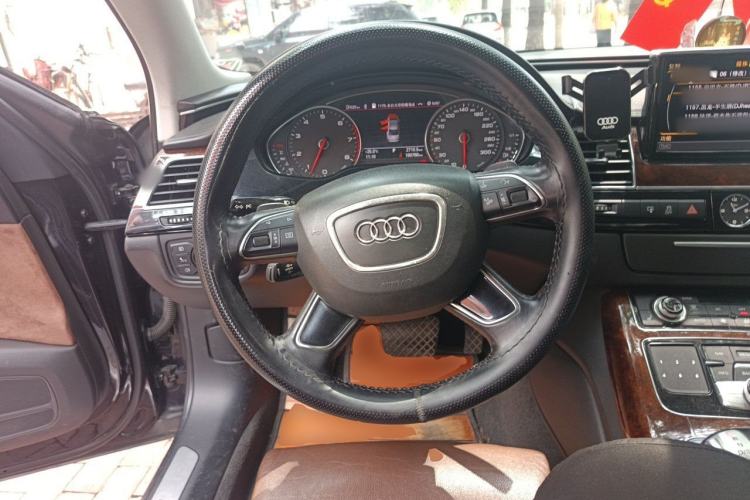 Used Audi A8 2011 A8L 3.0 TFSI quattro Comfort model (213kW) Steering Wheel