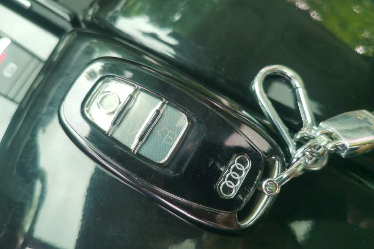 Used Audi A8 2011 A8L 3.0 TFSI quattro Comfort model (213kW) Vehicle Key