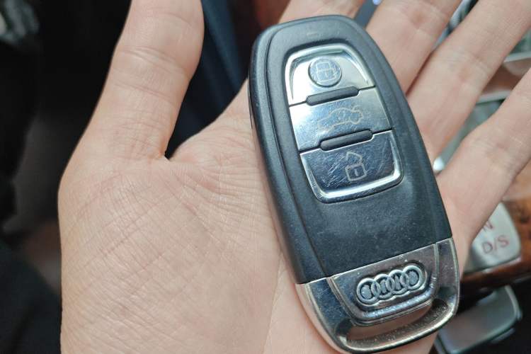 Used Audi A8 2011 A8L 3.0 TFSI quattro Luxury Edition (213kW) Vehicle Key
