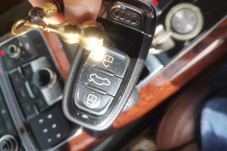 Used Audi A8 2011 A8L 3.0 TFSI quattro Luxury Edition (213kW) Vehicle Key