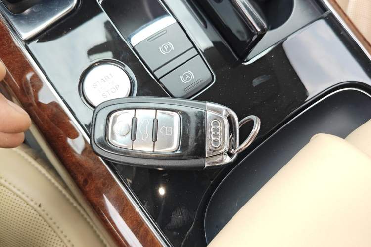 Used Audi A8 2011 A8L 3.0 TFSI quattro Luxury Edition (213kW) Vehicle Key