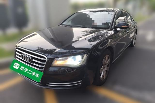 Ojetý Audi A8 2011 A8L 3.0 TFSI quattro Luxury Edition (213kW)