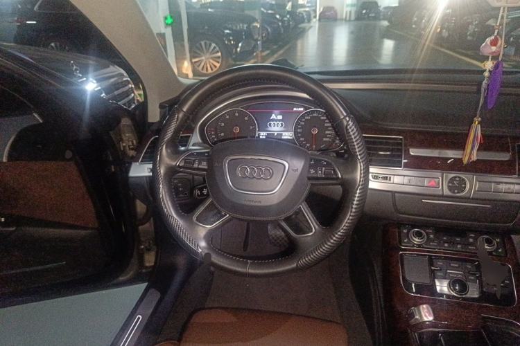 Used Audi A8 2011 A8L 3.0 TFSI quattro Luxury Edition (213kW) Steering Wheel