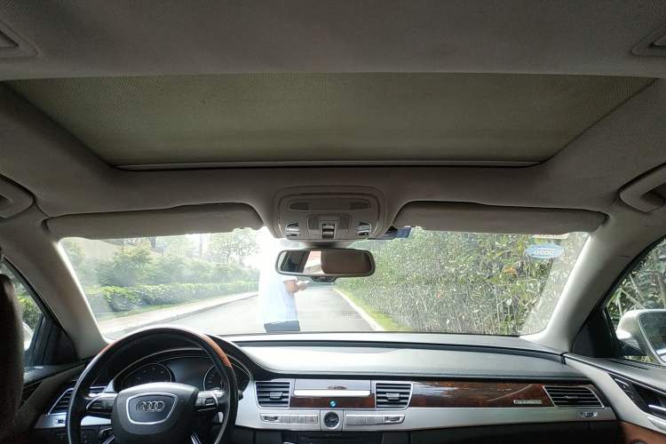 Used Audi A8 2011 A8L 3.0 TFSI quattro Comfort model (213kW) Headliner