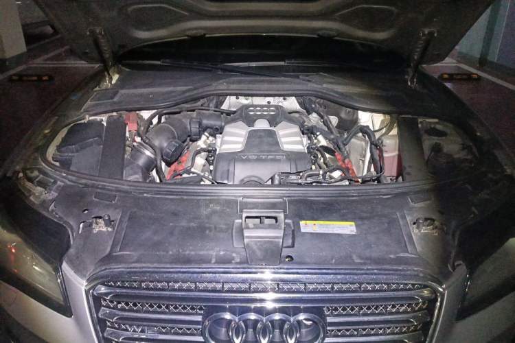 Used Audi A8 2011 A8L 3.0 TFSI quattro Luxury Edition (213kW) Engine Bay