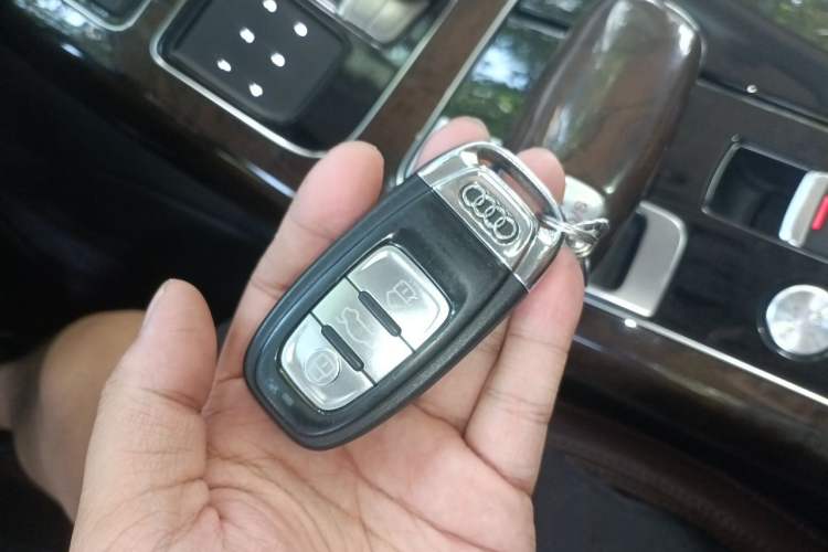 Used Audi A8 2011 A8L 3.0 TFSI quattro Prestige Edition (245kW) Vehicle Key