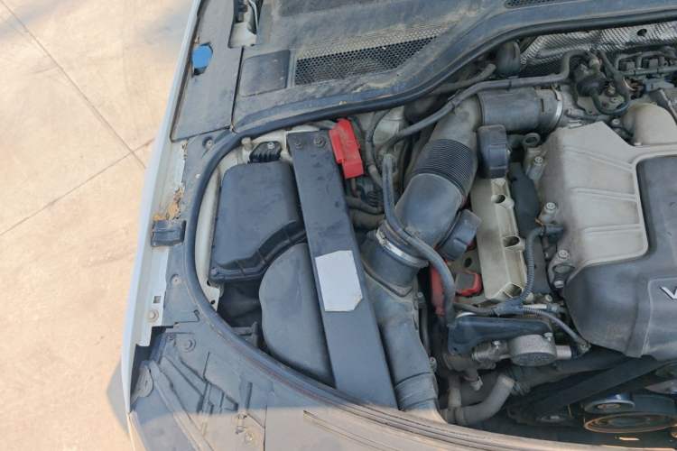 Used Audi A8 2011 A8L 3.0 TFSI quattro Luxury Edition (213kW) Engine Bay Right
