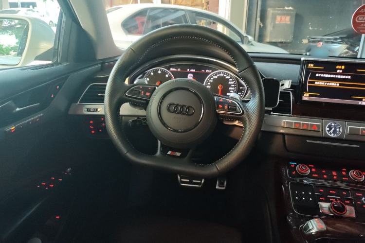 Used Audi A8 2011 A8L 3.0 TFSI quattro Luxury Edition (213kW) Steering Wheel