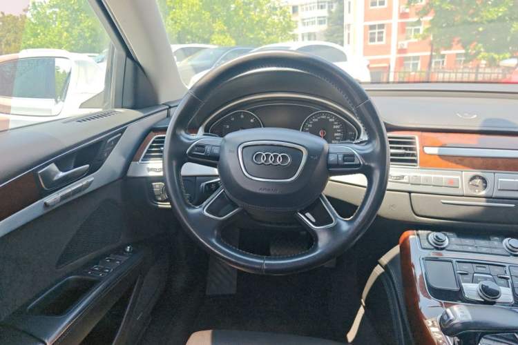 Used Audi A8 2011 A8L 3.0 TFSI quattro Luxury Edition (213kW) Steering Wheel