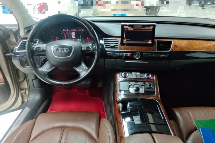 Used Audi A8 2011 A8L 3.0 TFSI quattro Comfort model (213kW) Center Console