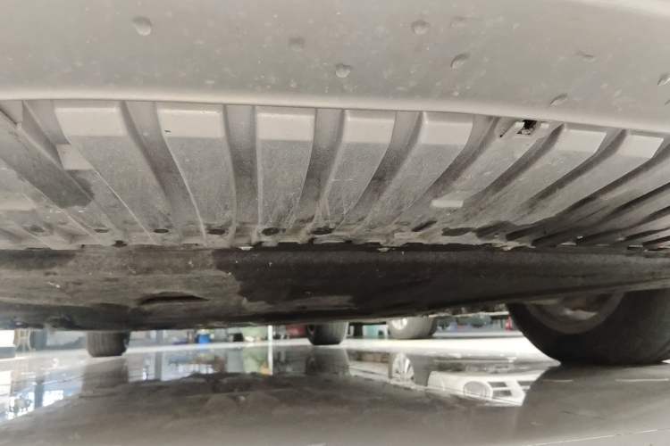 Used Audi A8 2011 A8L 3.0 TFSI quattro Comfort model (213kW) Chassis Front