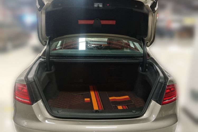 Used Audi A8 2011 A8L 3.0 TFSI quattro Comfort model (213kW) Trunk
