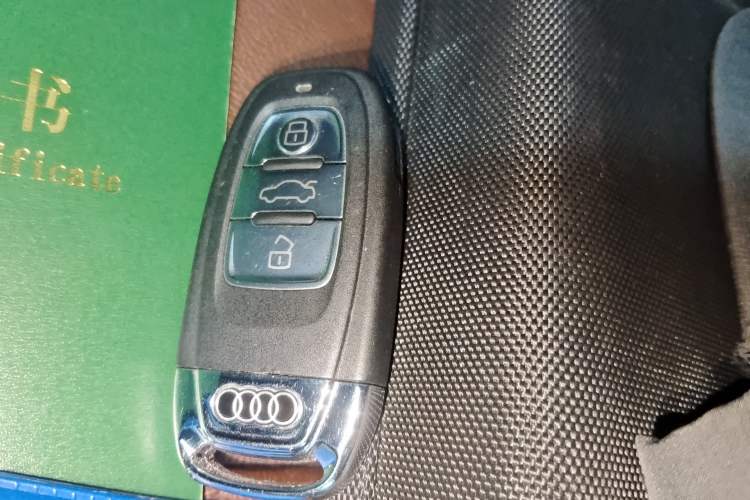 Used Audi A8 2011 A8L 3.0 TFSI quattro Comfort model (213kW) Vehicle Key
