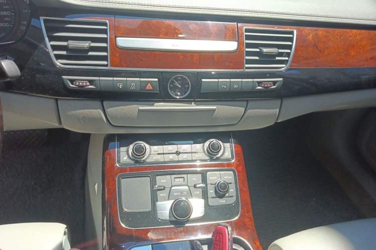 Used Audi A8 2012 A8L 45 TFSI quattro Luxury Model Audio And AC Panel