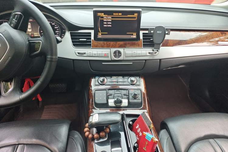 Used Audi A8 2012 A8L 45 TFSI quattro Luxury Model Audio And AC Panel