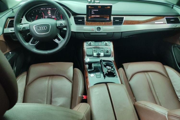 Used Audi A8 2012 A8L 45 TFSI quattro Comfort model Center Console